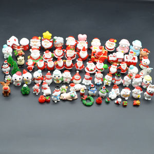 Giocattoli per bambini a basso costo per regalare piccole decorazioni in resina natalizia figure molto piccole statue di cervi animali 3d artigianali mini orso - Product Image 4