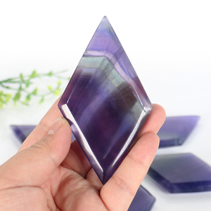 Tranches de Fluorite Naturelle Sculptées en Forme de Rhombus, Colorées et de Haute Qualité pour la Guérison (Vente en Gros) - Product Image 1