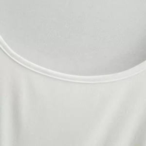 Camiseta Deportiva Blanca de Cuello Redondo para Mujer, Diseño Moderno 2026, Corta, de Alta Calidad, Básica, para Verano - Product Image 4