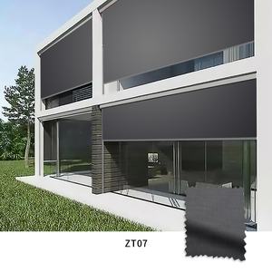 Stores enrouleurs Zip Screen avec structure à écartement nul <span class=keywords><strong>pour</strong></span> la protection contre le vent sur les patios extérieurs - Product Image 1
