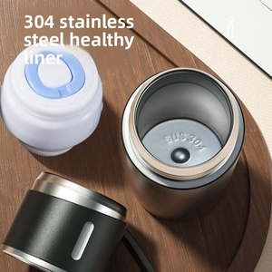 Coffret Cadeau Personnalisé Bouteille <span class=keywords><strong>Thermos</strong></span> <span class=keywords><strong>Isotherme</strong></span> en Acier Inoxydable de 500 ml avec Deux Tasses à Eau pour Événements et Cadeaux d'Affaires - Product Image 5