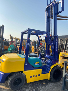 Chariot élévateur diesel Komatsu FD30 de 3 tonnes 4x4 d'occasion de haute qualité, élève jusqu'<span class=keywords><strong>à</strong></span> 3 mètres, idéal pour la restauration - Product Image 6