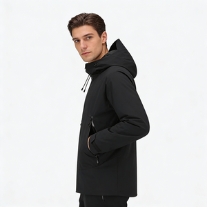 Giacca Antivento Impermeabile in Nylon Elastico Leggero di Alta Qualità Personalizzata OEM per Arrampicata ed Escursionismo con Cappuccio Regolabile - Product Image 2