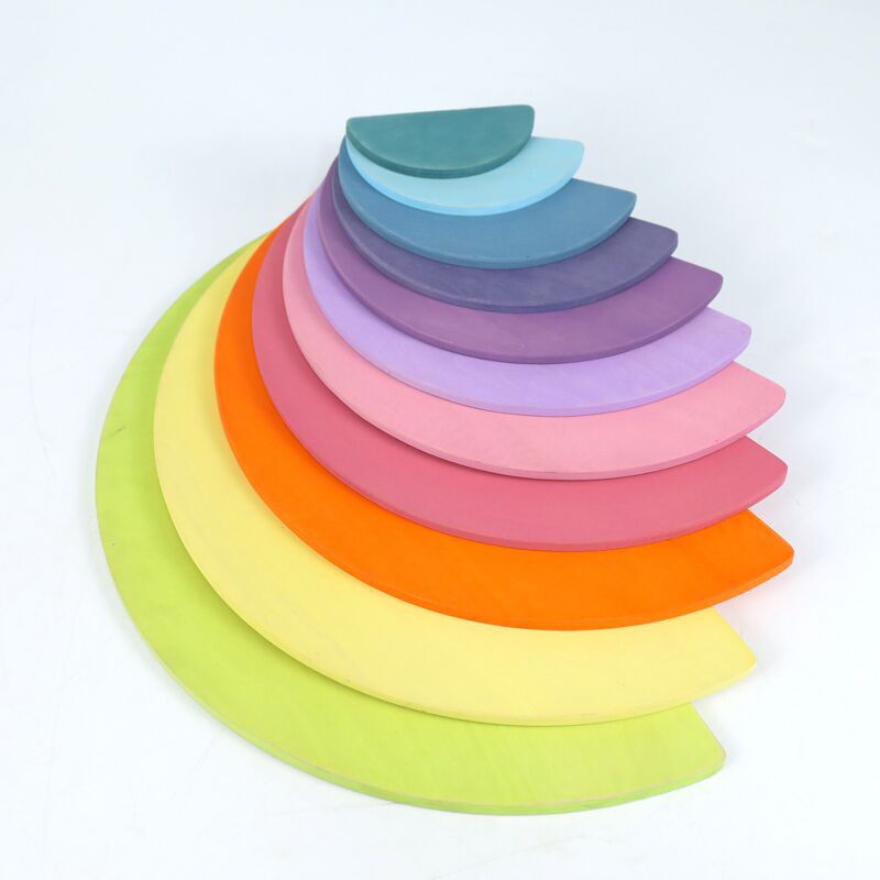 En forme de demi-lune (couleur macaron)
