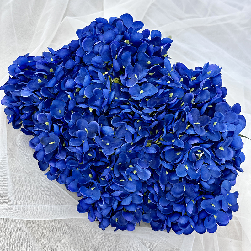 2 # Azul Real