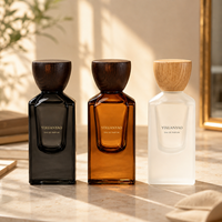 Flacons de parfum carrés en verre de luxe vides de haute qualité 50 ml, pulvérisateur à pompe sérigraphié mat, marque YXY, fabriqué à Jiangsu
