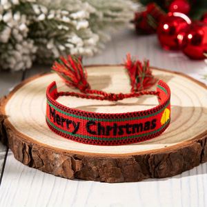 Bracelet en corde de polyester réglable pour femme, style bohème chic, avec pompon brodé Joyeux Noël, promotionnel pour les fêtes - Product Image 4