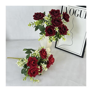 QYYM-330 7 têtes de roses en velours Arrangements de mariage de fleurs artificielles Design Ins haut de gamme Décor à la maison Roses simulées - Product Image 2