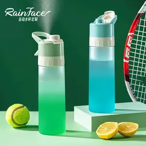 650ml eco-friendly Gradient color plastic PC handy cup mist spray bottle gym fitness drink bottle sports water bottles