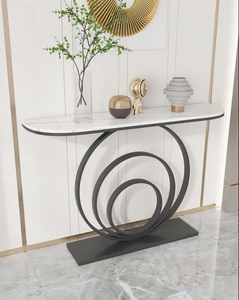 La table de porche est moderne et simple, et la maison est légère et luxueuse, et la table de porche en fer forgé contre le mur - Product Image 6