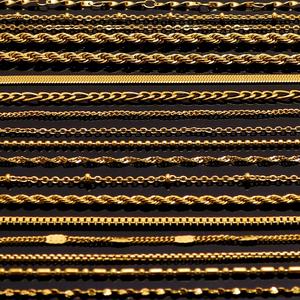 สร้อยคอฟิกาโร่เคลือบทองคุณภาพสูง ดีไซน์สองชั้น เรียบง่าย ทันสมัย สร้อยคอฟิกาโร่แบบพื้นฐาน สร้อยคอเหล็กกล้าไร้สนิม - Product Image 4