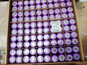 Pin 21700 Lithium-ion xả sâu, dung lượng 4600mAh, 4800mAh, 5000mAh - Product Image 5