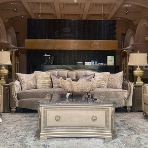 طقم أثاث جديد بتصميم أمريكي حديث من الخشب الصلب والقماش، طراز ريترو فرنسي لفيلا مع أرجل من الفولاذ المقاوم للصدأ وحشوة إسفنجية - Product Image 6