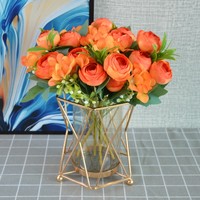 Künstlicher Rosenstrauß Seiden-Kamelien-Teerosen-Bouquet Kunstblumen für Hochzeit und Events