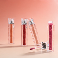 Gloss à lèvres hydratant cristallin haut de gamme 136 couleurs, fini crémeux parfumé aux fruits, personnalisable avec logo, OEM