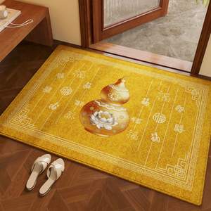 Tapete Rectangular Antideslizante para Entrada, Diseño de Amuleto de la Suerte en Amarillo Dorado, para Uso Interior y Exterior, Fibra de Poliéster - Product Image 3