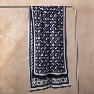 Sciarpa di Lusso Reversibile da Viaggio, Sciarpa Invernale Calda Oversize <span class=keywords><strong>in</strong></span> Cashmere, Sciarpa Lunga a Doppia Faccia con Nappe per Donna - Product Image 6