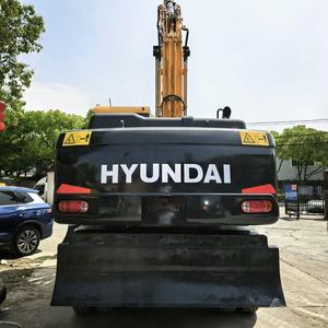 Excavatrice sur pneus Hyundai 210W-9T d'occasion, modèle 2023, poids opérationnel de 21 tonnes, moteur, boîte de vitesses, pompe, roulement, prix compétitif - Product Image 5