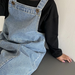 2024 autunno e primavera tutine di jeans vestiti per bambini <span class=keywords><strong>tuta</strong></span> per bambini da ragazzo e da ragazza morbide tute blu tinta unita - Product Image 3