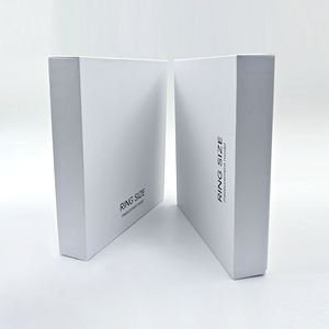 <span class=keywords><strong>Kit</strong></span> d'affichage d'anneaux de fiançailles de mariage magnétiques avec support en diamant, outil de vente avec boîtier en plastique - Product Image 2