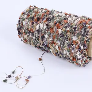 100% ポリエステルローズポンポン毛糸編み物用織り衣類