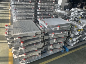 <span class=keywords><strong>Intercooler</strong></span> entièrement en aluminium refroidi par eau 04L129766N pour VW <span class=keywords><strong>Golf</strong></span> <span class=keywords><strong>7</strong></span> Passat B8 Audi A3 2.0 TDI EA288 - Soudé au TIG, version améliorée - Product Image 5