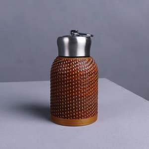 Stainless Steel Insulated <b>Flask</b> Bamboo Weave Portable Travel Mug Thermal <b>Bottle</b> For Outdoor Use With Lid 12-24 Hours Heat - Product Image 3