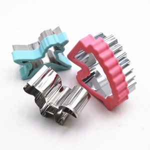 Ensemble de découpoirs à sandwich en forme de licorne en acier pour enfants, découpoir à sandwich visage de licorne, découpoir à biscuits <span class=keywords><strong>cheval</strong></span> - Product Image 4