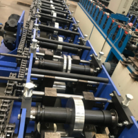 Machine de formage à froid automatique pour poutrelles CZ avec système de contrôle PLC, équipement de formage à rouleaux