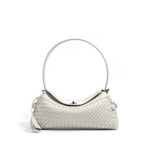 Bolso de Hombro de Cuero Genuino Tejido, Estilo Vintage, Cómodo y Portátil para Mujer, Diseño de Moda - Product Image 5