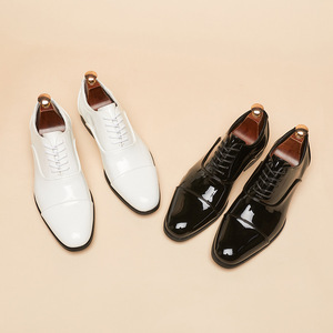 Zapatos Oxford Formales de Negocios para Hombre, de Charol Brillante, con Tres Juntas, Colección Primavera-Verano 2026, para Jóvenes Caballeros y Bodas - Product Image 2