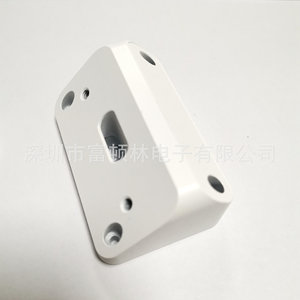 Brida de aluminio, componente metálico personalizado, diseño biselado pintado para ensamblaje mecánico - Product Image 4