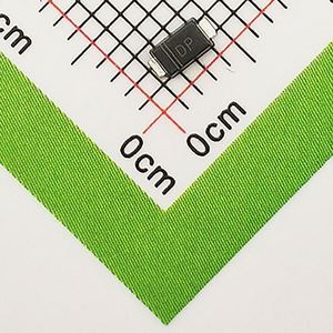 new-original SMF70A SOD-123FL Diodes TVS Diodes 113V 200W Unidirectional - Product Image 1