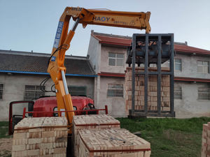 Grue de camion <span class=keywords><strong>hydraulique</strong></span> pliante pour blocs <span class=keywords><strong>et</strong></span> briques avec grappin - Product Image 3