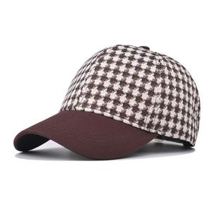 Casquette de baseball vintage 6 panneaux à dessus plat, motif à carreaux, pour hommes et femmes, style sportif, vente chaude, vente en gros - Product Image 1