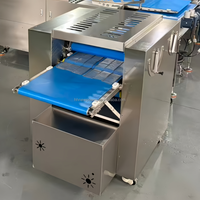 Machine automatique à former des croissants en acier inoxydable, laminoir à pâte, machine à faire du pain et des croissants