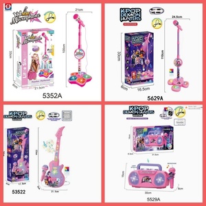 Micrófono Musical Electrónico de Juguete de Plástico para Niños con 5 Luces, Micrófono Unisex para Cantar, Reproduce Canciones, 6 Piezas para Venta al por Mayor - Product Image 1