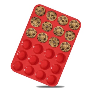 Stampo per Cupcake in Silicone Alimentare Personalizzabile per la Cottura - Product Image 4