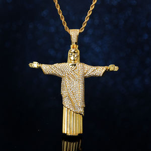 Collar <span class=keywords><strong>de</strong></span> Oro <span class=keywords><strong>de</strong></span> 18K <span class=keywords><strong>con</strong></span> Incrustaciones <span class=keywords><strong>de</strong></span> Cristales, Estilo Religioso, Estatua <span class=keywords><strong>de</strong></span> <span class=keywords><strong>Cristo</strong></span> Redentor del Río <span class=keywords><strong>de</strong></span> Janeiro, Joyería Brasileña - Product Image 5