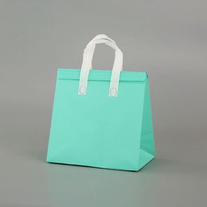 Sacs de livraison alimentaire en stock, vente en gros, sacs isothermes écologiques pour la restauration, préservation de la chaleur, imperméables - Product Image 1