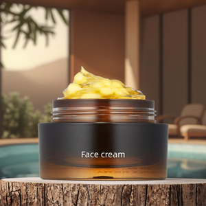 Crème hydratante pour le visage en capsule dorée à la vitamine C 50ml Vente en gros Crème pour le visage anti-âge anti-rides végétalien - Product Image 5