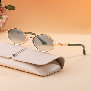 <span class=keywords><strong>Gafas</strong></span> de Sol KAJILA al por Mayor, Modernas, de Diseño, con Logotipo Personalizado, Montura Metálica en Forma de Diamante, Protección UV400, para Mujer - Product Image 1