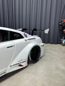 Kit carrosserie LB Style V3 pour <span class=keywords><strong>Nissan</strong></span> <span class=keywords><strong>GTR</strong></span> R35, comprenant lèvre de pare-chocs avant, diffuseur arrière, jupes latérales et séparateurs – Accessoires extérieurs pour voiture - Product Image 4