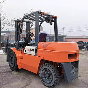 Chariots élévateurs électriques à contrepoids - Product Image 6