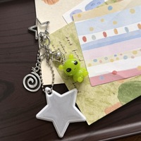 Pendentif étoile alien mignon et cool AM, style Ins, breloque de sac transfrontalière
