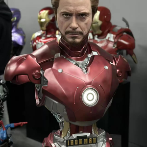 Buste de Tony Stark <span class=keywords><strong>Arc</strong></span> Reactor Lumineux en Fibre de Verre Chromée Métallique avec Éclairage LED – Pièce d'Exception pour Cinéma Maison Avengers - Product Image 6