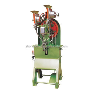 Máquina perforadora de bolsas de papel de alta calidad, máquina remachadora automática de cuero pequeña para remaches tipo hongo - Product Image 2