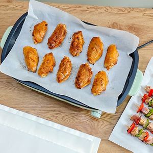 Papier sulfurisé blanc en silicone non blanchi double face pour cuisson, feuilles de papier silicone pour viande et biscuits - Product Image 3