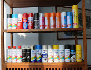 Usine Bon Prix 350ml Aérosol Acrylique Brillant Effet <span class=keywords><strong>Miroir</strong></span> Chrome Peinture En Aérosol Bonne Pulvérisation Atomisation - Product Image 6
