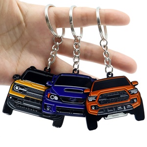 Llavero Creativo Personalizado de Aleación de Zinc Metálico 3D con Esmalte Suave, Llavero Decorativo con Impresión en Forma Especial para Automóvil - Product Image 1